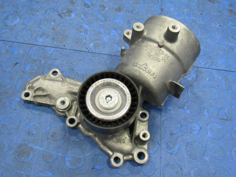 12-17 S550 / 12-14 CL550 ML550 4.7L V8 M278 Engine Oil Filter Housing 