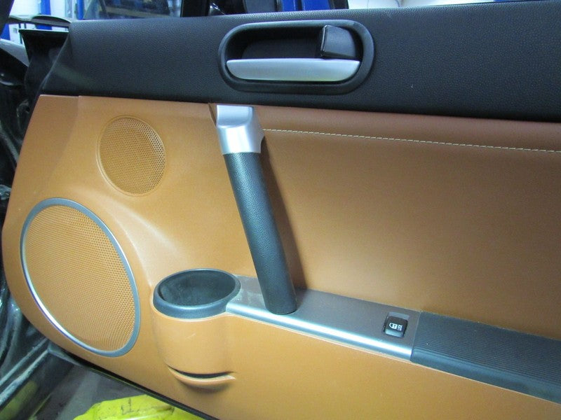 06-07 Mazda Miata MX-5 NC Right RH Passenger Front Door Trim Panel Tan