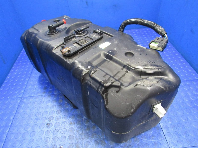 17-20 Chevrolet Express Savana 2500 3500 DEF Tank Exhaust Fluid Reserv