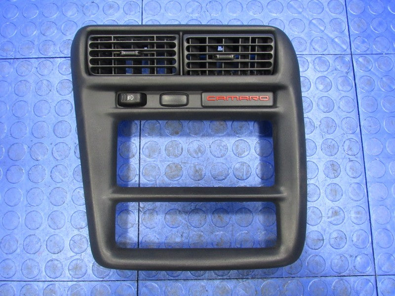 97-02 Chevrolet Camaro Radio Climate Bezel Dash Trim Center Vents Blac