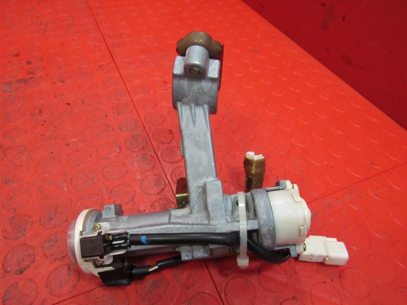 00 Toyota 4Runner Ignition Switch Power Door Lock Cylinder Tumbler w/K