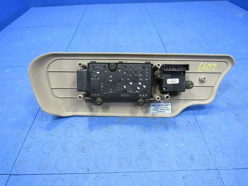 03-06 Silverado Yukon Escalade Right Passenger Power Seat Control Swit