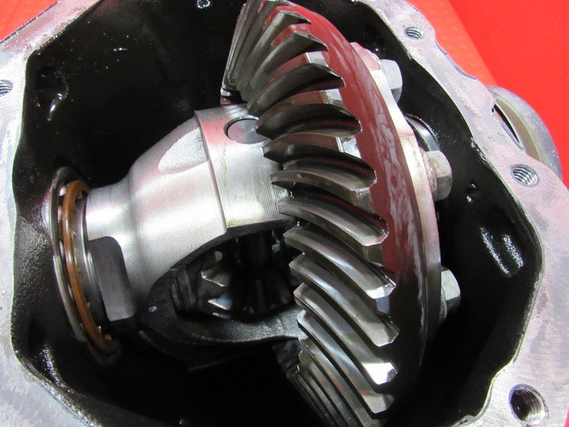 08-10 BMW 550i E60 E63 E64 Rear Open Differential Carrier Assembly 3.3