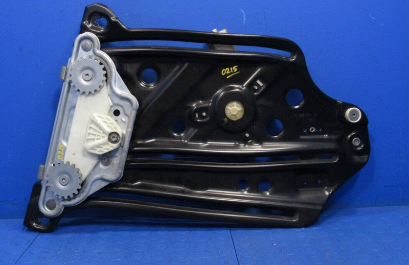 08-13 BMW 128i 135i E88 Convertible Left LH Rear Window Regulator Moto