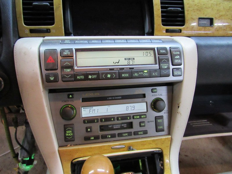03-05 Lexus SC430 Pioneer Audio Radio Stereo Receiver 6-Disc CD Assemb