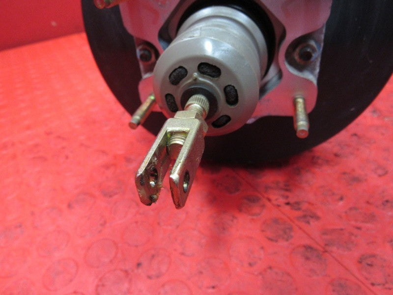 03-07 Toyota Sequoia ABS Anti-Lock Brake Pump Booster Master Cylinder 