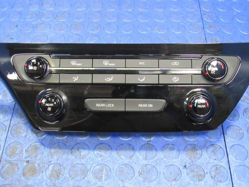 17-18 Kia Sedona Manual AC HVAC Climate Heater Temperature Control Pan