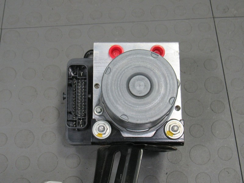 16-17 Mazda Miata MX5 ND ABS Anti-Lock Brake Pump Modulator Assembly 1