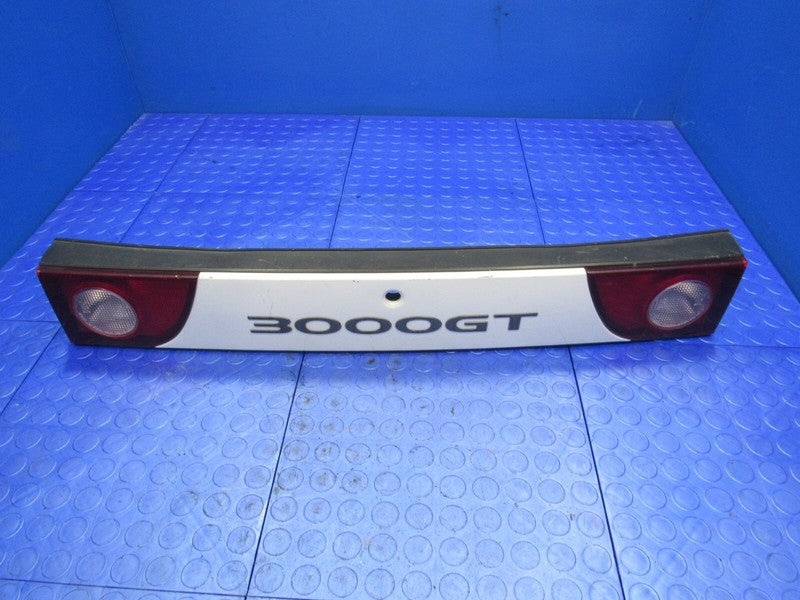 94-98 Mitsubishi 3000GT Trim Garnish Finish Panel Reverse Light Lamp O