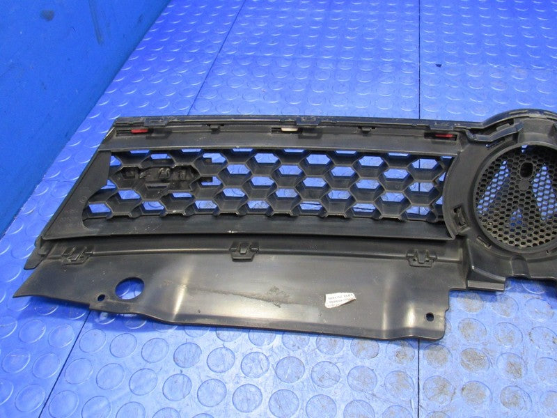 15 Volkswagen Jetta GLI Front Upper Bumper Radiator Grille Emblem OEM 