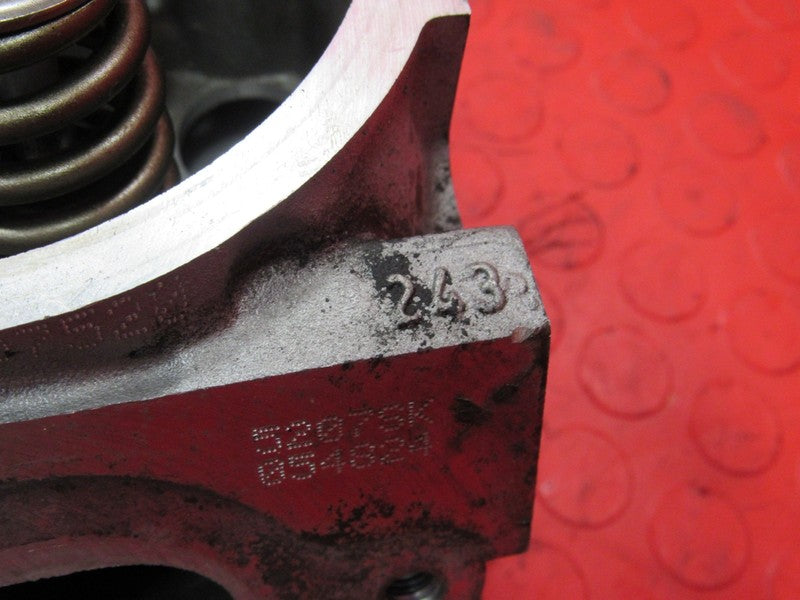 05-07 Silverado Sierra 1500 L33 243 Cathedral Port Cylinder Heads Pair