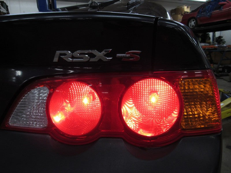 02-04 Acura RSX Right RH Passenger Side Taillight Tail Light Lamp