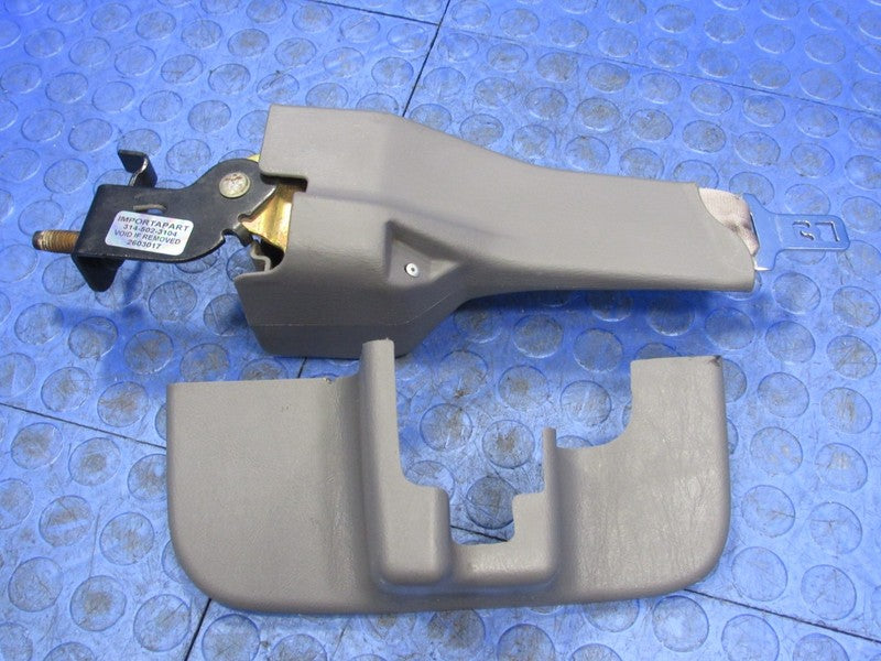 00-05 Ford Excursion Second 2nd Row Center Gray Bench Seat Belt Retrac