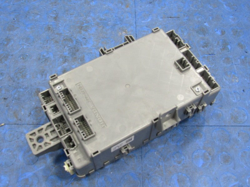 15 Honda Accord AT Cabin Interior Fuse Relay Box Block 38200-T2A-A02 7