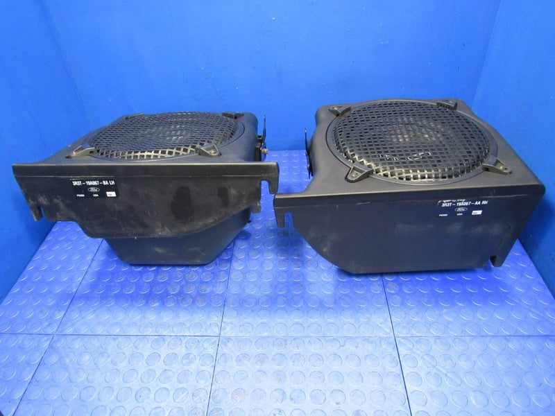 01-04 Ford Mustang Premium Mach 1000 Subwoofer Sub Box Amp Rack Assemb