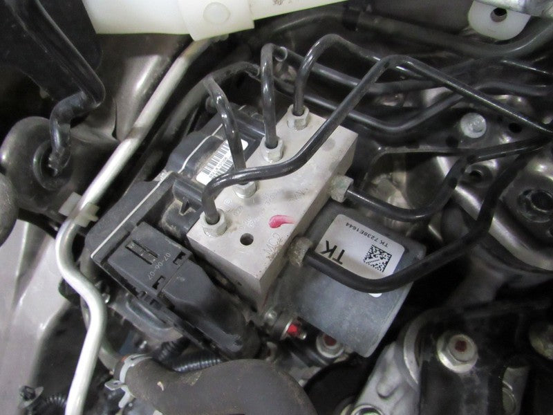 07-12 Acura RDX ABS Anti Lock Brake Pump Assembly
