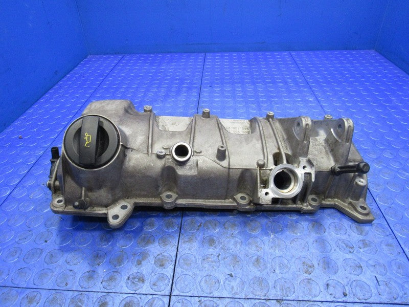 15-18 Porsche Macan S GTS 95B 3.0L V6 Right RH Valve Cover 946.105.135