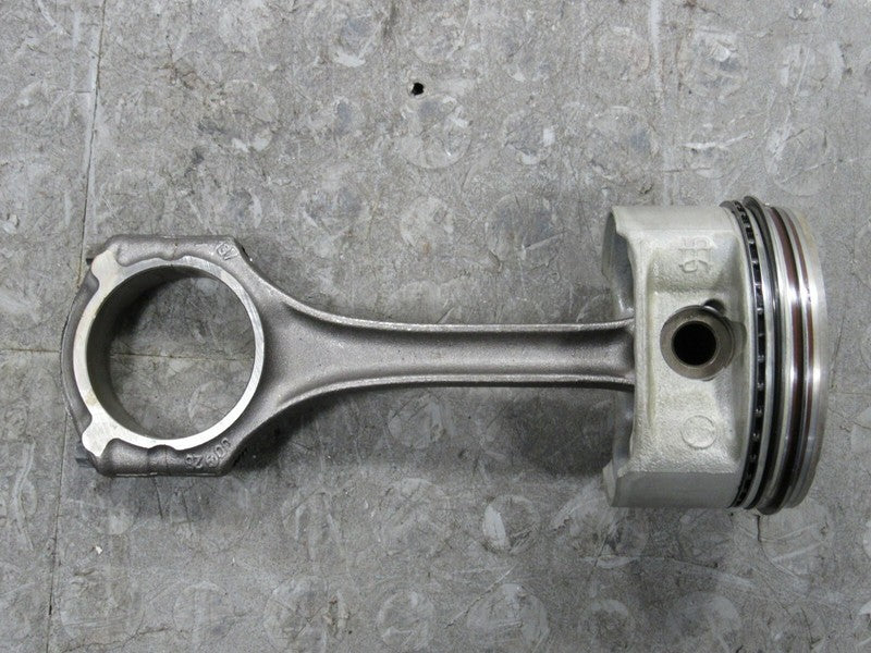 01-02 Mercedes-Benz S600 CL600 5.8L V12 M137 Piston & Rod Assembly 212