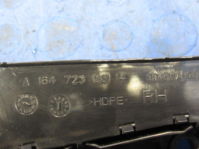 06-12 Mercedes ML320 ML350 GL450 GL550 Right Passenger Front Power Doo