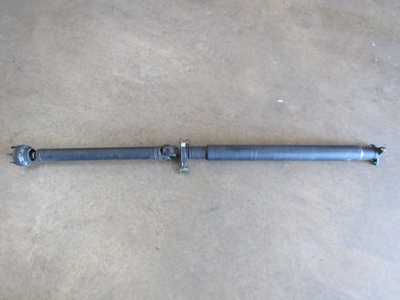 97-03 BMW 528i 530i E39 Manual 5 Speed Rear Driveshaft Prop Shaft 3290