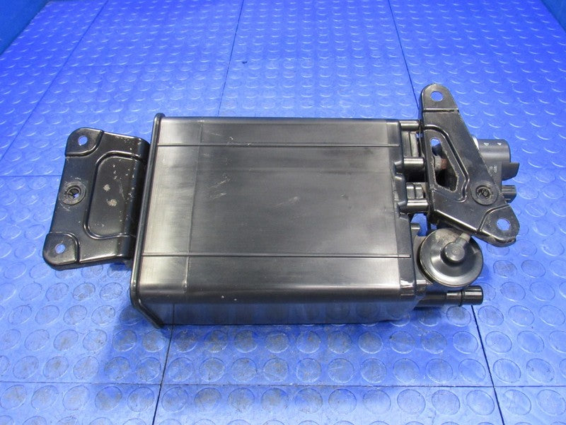 09-12 Toyota Venza EVAP Fuel Vapor Charcoal Canister OEM 77740-0T010 5