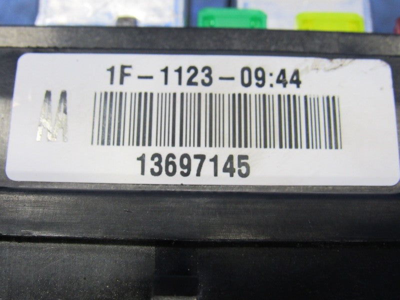 08-11 Cadillac DTS Buick Lucerne Cabin Under-Seat Fuse Relay Box 13697