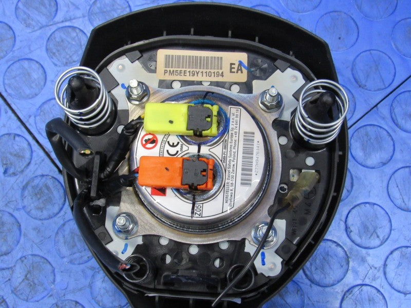 2O-22 Nissan Versa Driver Steering Wheel Mounted Airbag Air Bag Black 
