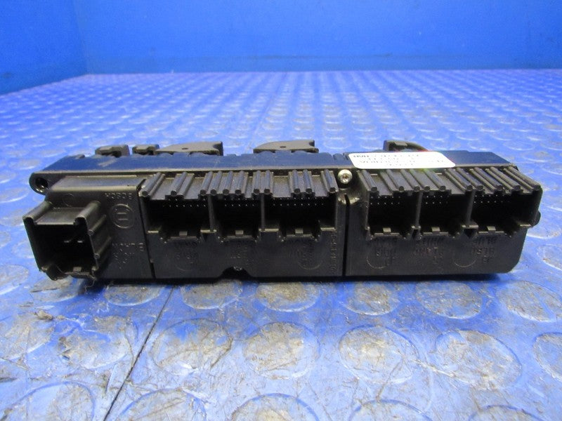 07-13 Silverado Sierra 07-14 Tahoe Yukon Master Power Window Door Swit
