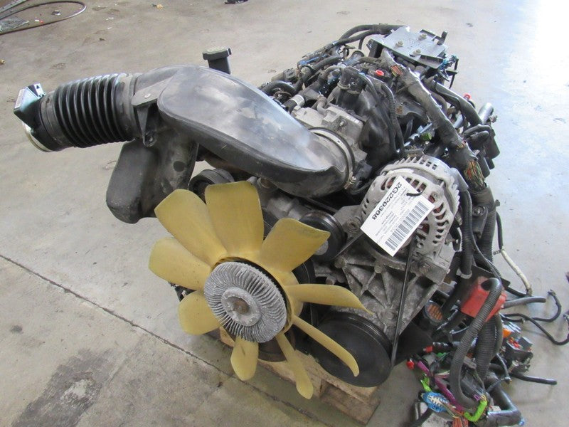 02 Cadillac Escalade EXT 6.0L LQ9 Engine Motor Assembly Dropout 223k 5