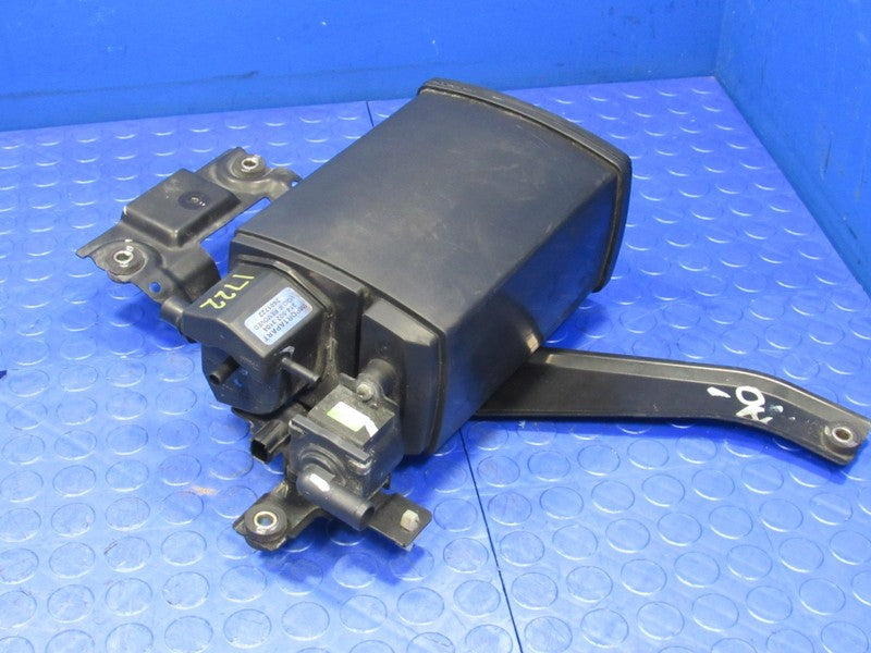 03-04 Honda Pilot 01-02 Acura MDX EVAP Fuel Vapor Charcoal Canister OE