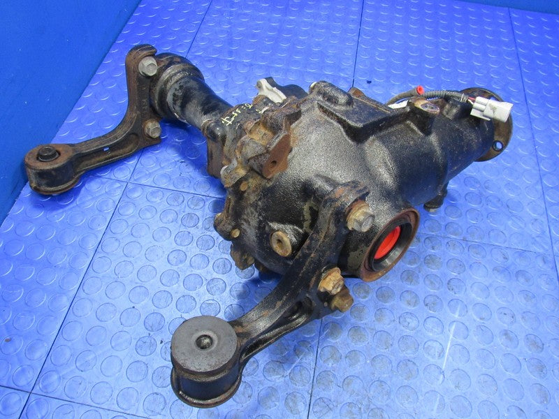 01-07 Toyota Sequoia 4x4 Front Differential Carrier Axle W/ A.D.D. 4.1
