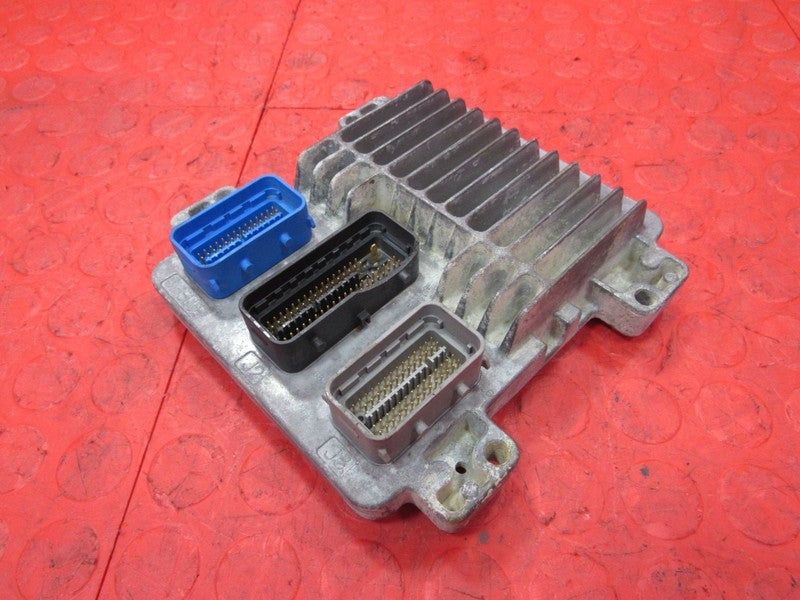 04-05 Sierra Silverado Duramax Diesel ECU ECM PCM Engine Computer 1224