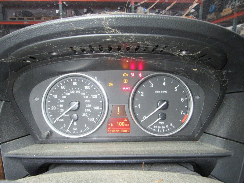 08-10 BMW 528 535 Instrument Cluster Speedometer Odometer 153072