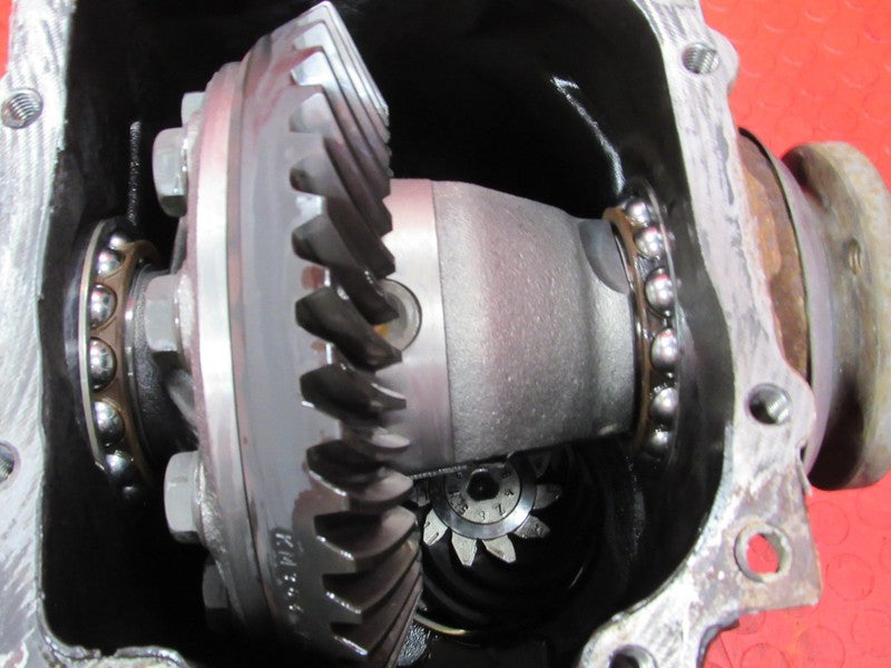 BMW E90 Sedan 3.73 Ratio Open Rear End Differential 330i NON-LSD Diff 