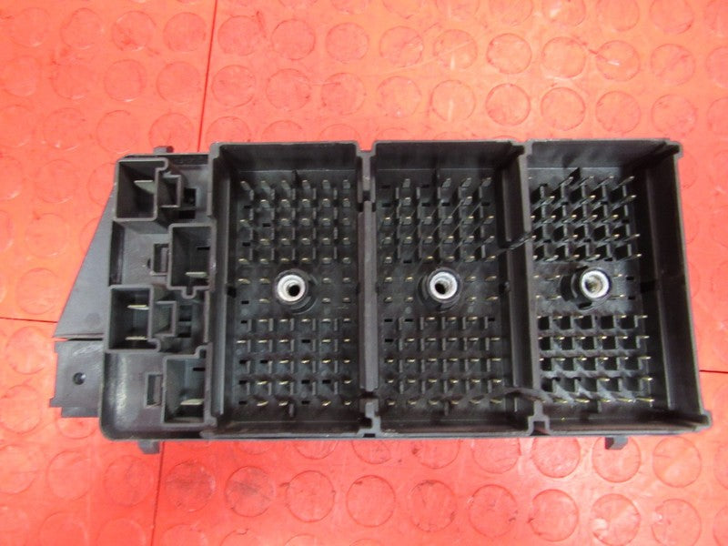97-98 Chevrolet Corvette C5 Under-Dash Fuse Relay Box Block Center 153