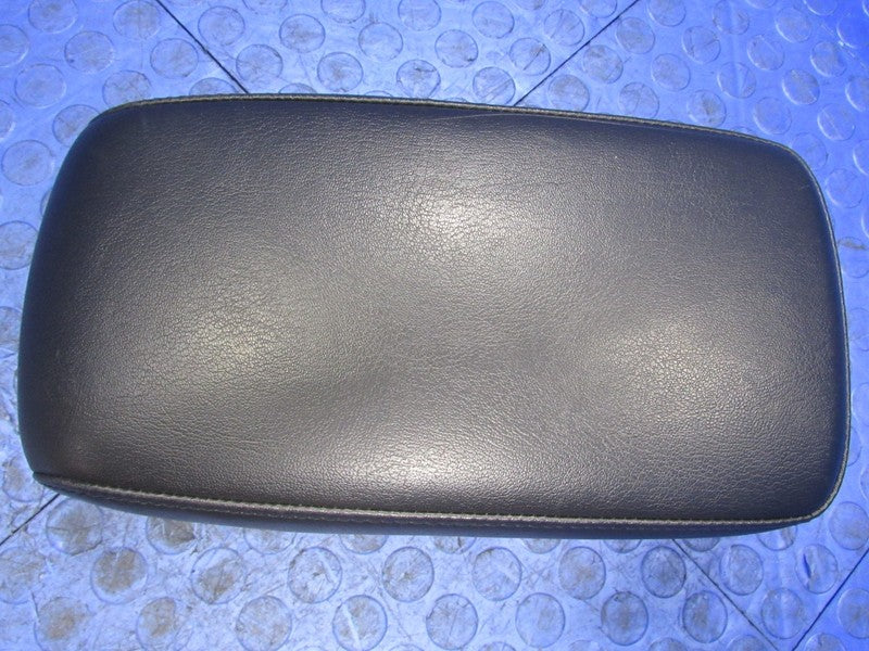06-10 Hummer H3 H3T Leather Center Console Armrest Top Lid Ebony Black