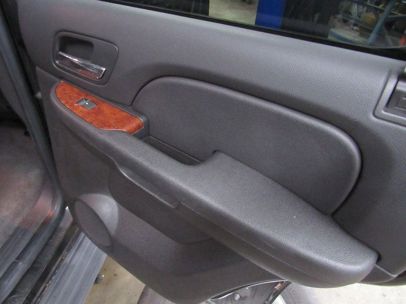 07-09 Yukon Tahoe Right RH Passenger Side Rear Door Trim Panel Black