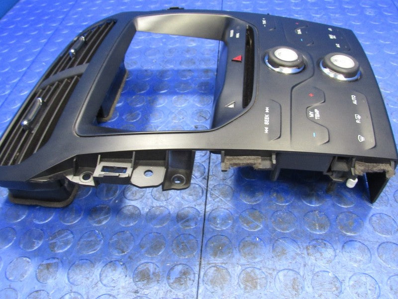 14-15 Ford Explorer 8" Climate Heater Radio Control Panel EB5T-18A802-