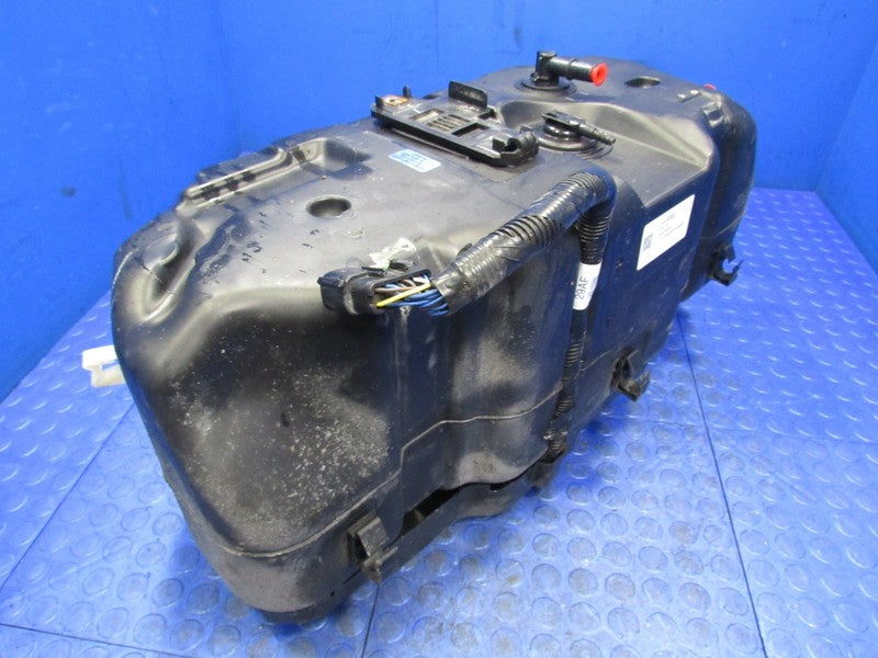 17-20 Chevrolet Express Savana 2500 3500 DEF Tank Exhaust Fluid Reserv