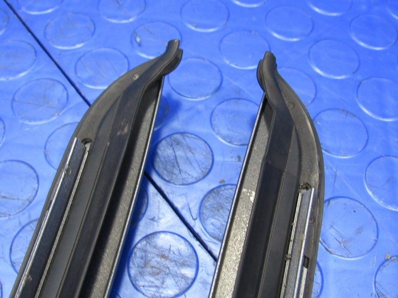 04-10 BMW X3 Silbergrau Metallic Windshield Molding Trim Set A-Pillar 