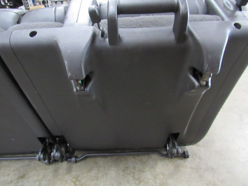 07-14 Tahoe Yukon Suburban Escalade Black Leather Third 3rd Row Seat 4