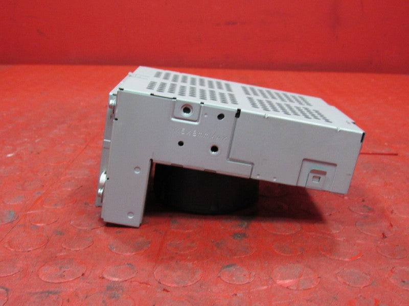 08 Toyota Highlander Upper Dash Multi-Information Monitor Display Rece