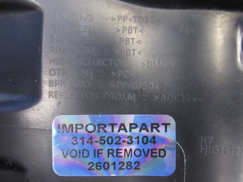 18-21 Hyundai Kona Right Passenger RH Halogen Headlight Assembly 92102
