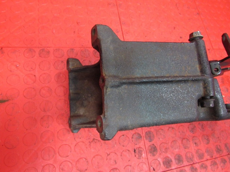 96-00 Chevrolet GMC C/K 2500 3500 7.4L 454 Power Steering Pump Bracket
