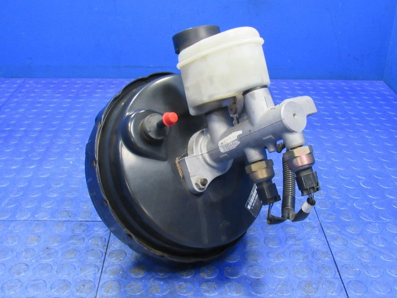 01-02 Toyota Sequoia Brake Booster & Master Cylinder Complete W/ Senso