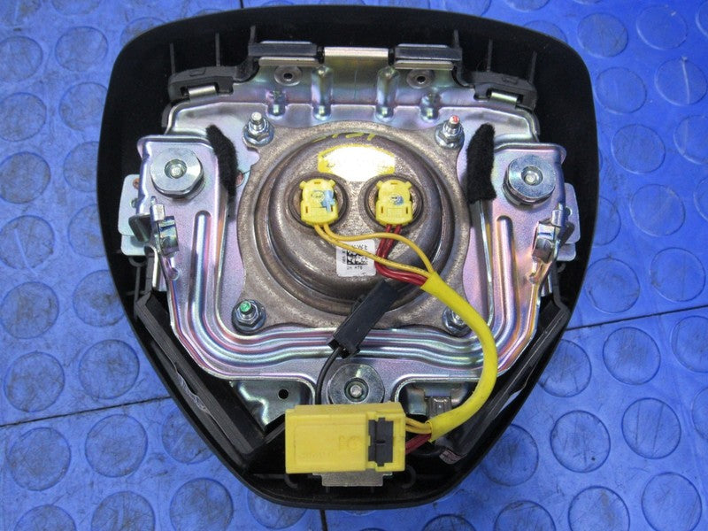 O9-I4 Honda Fit Insight Driver Steering Wheel Mounted Airbag Air Bag B