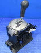 04-11 Mitsubishi Endeavor Floor Shifter Gear Shift Lever Selector Asse