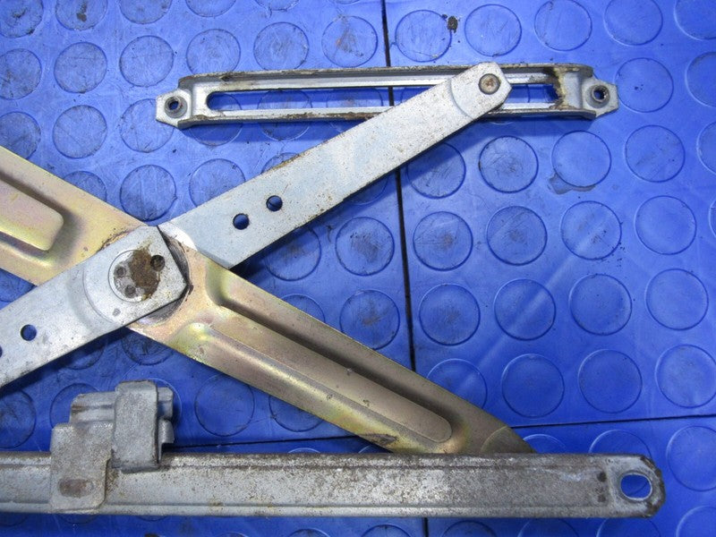 91-97 Land Cruiser LX450 FZJ80 Driver LH Left Power Window Regulator 2