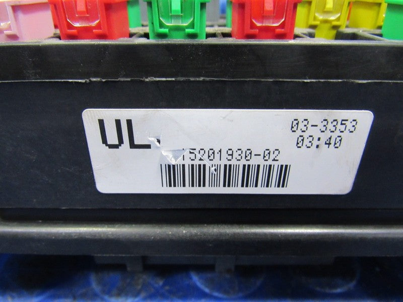 03-07 Hummer H2 Silverado Sierra Tahoe Engine Fuse Panel Relay Box 152