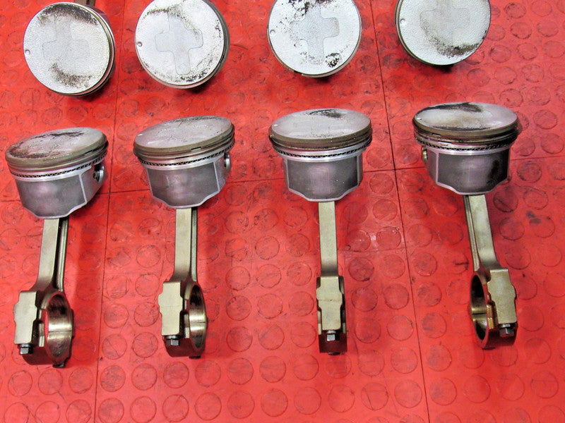 04-07 Chevrolet 5.3L LM7 L59 Set of 8 Piston & Rod Assemblies Gen IV R
